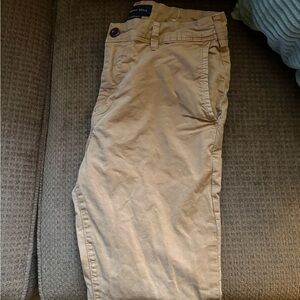 American Eagle Men’s Khaki Chinos